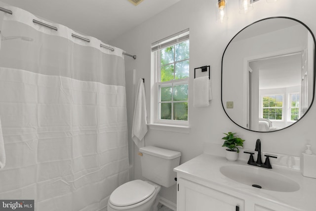 9109 Knox Ct, Laurel, MD 20723 - full bath featuring vanity, shower / tub combo with curtain, and toilet