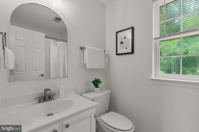 9109 Knox Ct, Laurel, MD 20723 - bathroom featuring vanity and toilet