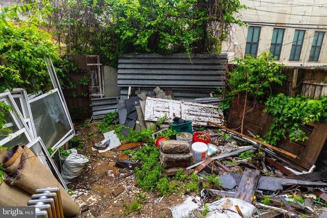 2308 N Park Ave, Philadelphia, PA 19132 - view of yard