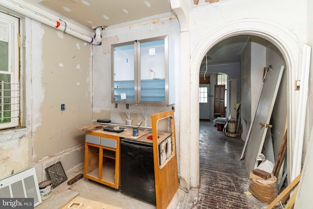 2308 N Park Ave, Philadelphia, PA 19132 - kitchen with refrigerator
