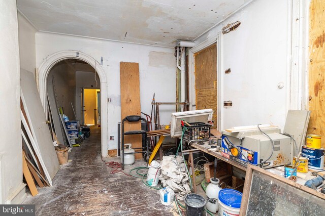 2308 N Park Ave, Philadelphia, PA 19132 - misc room with arched walkways