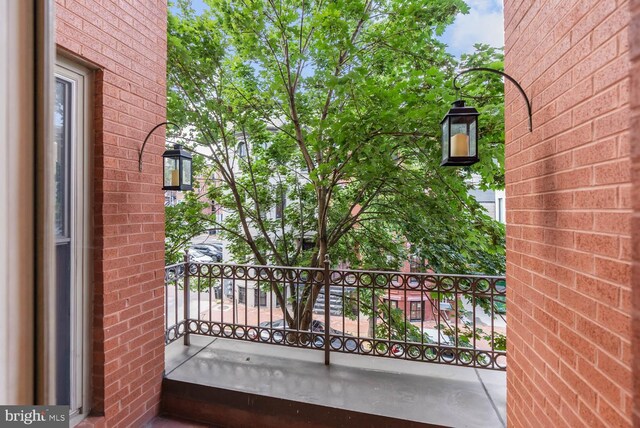 1406 Corcoran St NW Unit D, Washington, DC 20009 - view of balcony
