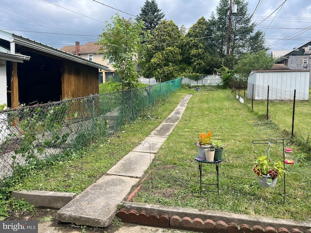 619-621 Riverside Dr, Lewistown, PA 17044 - view of yard