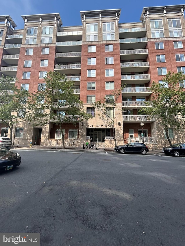 820 N Pollard St Unit 413, Arlington, VA 22203 - view of apartment building / complex