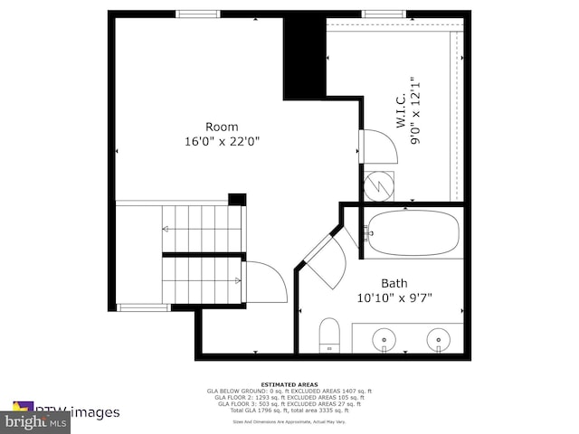 11174 Glade Dr, Reston, VA 20191 - property floor plan