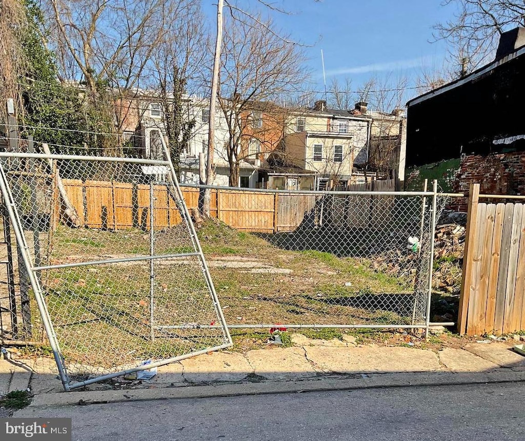 39 S Stockton St, Baltimore, MD 21223