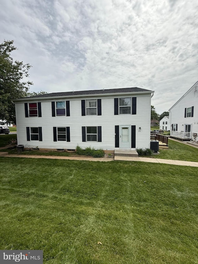 31 Ewing Dr Unit C, Reisterstown, MD 21136 - colonial house featuring a front lawn