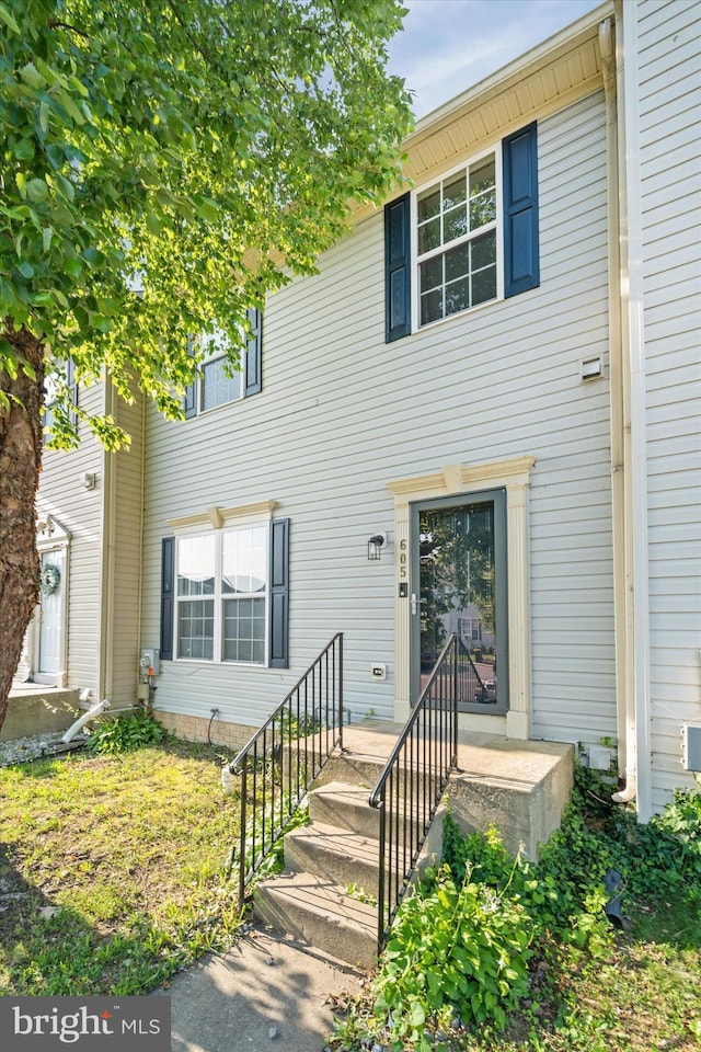 605 Red Timber Ln, Smyrna, DE 19977 - view of townhome / multi-family property