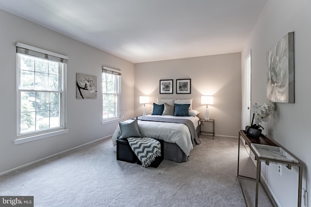 7910 Peyton Forest Trl, Annandale, VA 22003 - bedroom featuring carpet flooring and baseboards