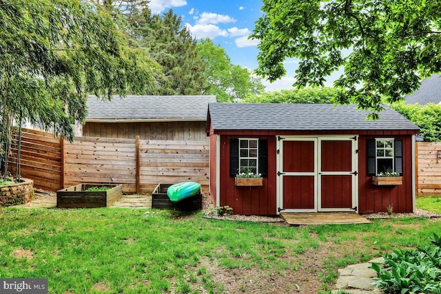 102 Radcliffe Ave, Reading, PA 19609 - view of shed featuring a vegetable garden