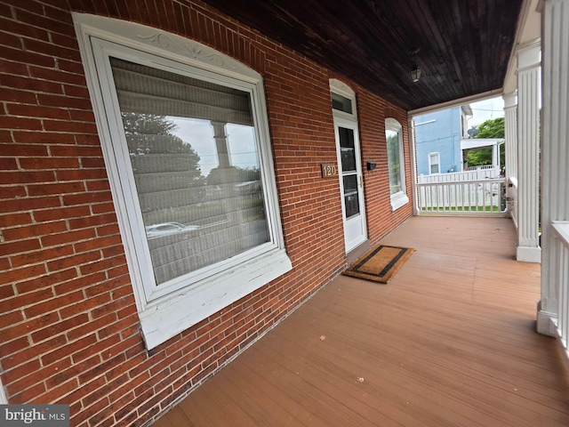 120 S Morwood Ave, Reading, PA 19609 - view of porch