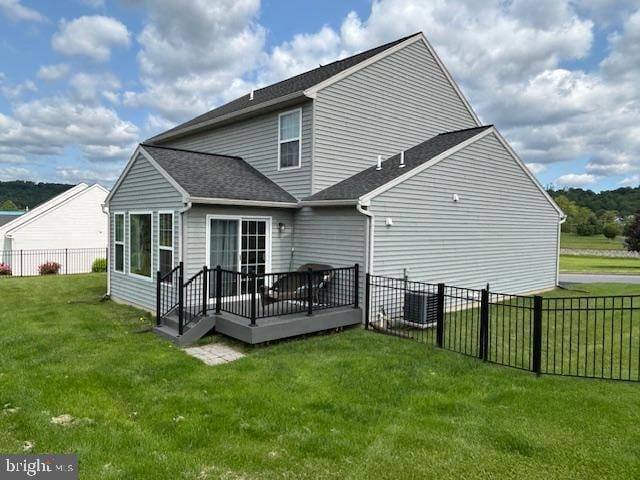 69 Geisinger Ln, Lewistown, PA 17044 - rear view of house featuring a deck