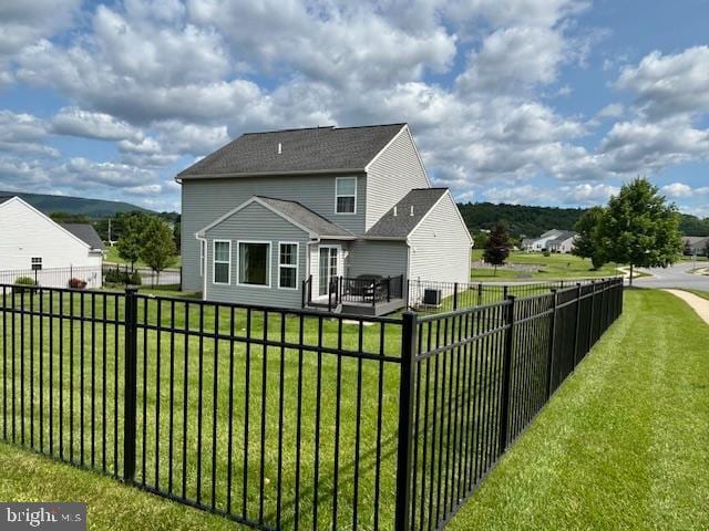 69 Geisinger Ln, Lewistown, PA 17044 - view of rear view of house