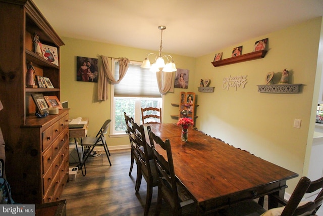 32530 Approach Unit 3252, Long Neck, DE 19966 - dining space featuring dark wood-type flooring and a chandelier