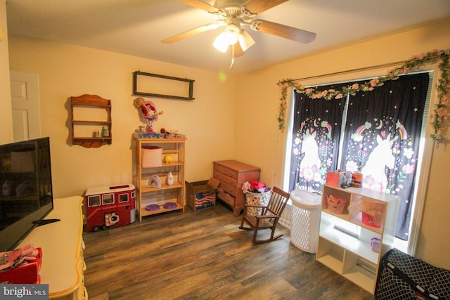 32530 Approach Unit 3252, Long Neck, DE 19966 - sitting room featuring wood finished floors and ceiling fan
