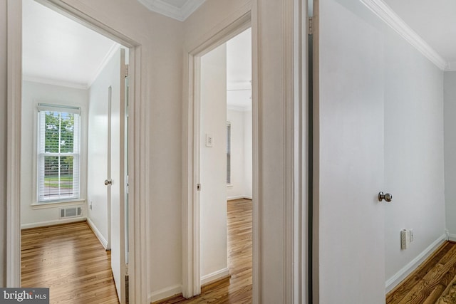 5901 Wivenhoe Ct, Alexandria, VA 22315 - hall featuring crown molding, wood finished floors, and baseboards