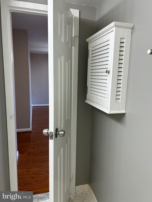 301 N Beauregard St Unit 320, Alexandria, VA 22312 - detailed view of baseboards and wood finished floors