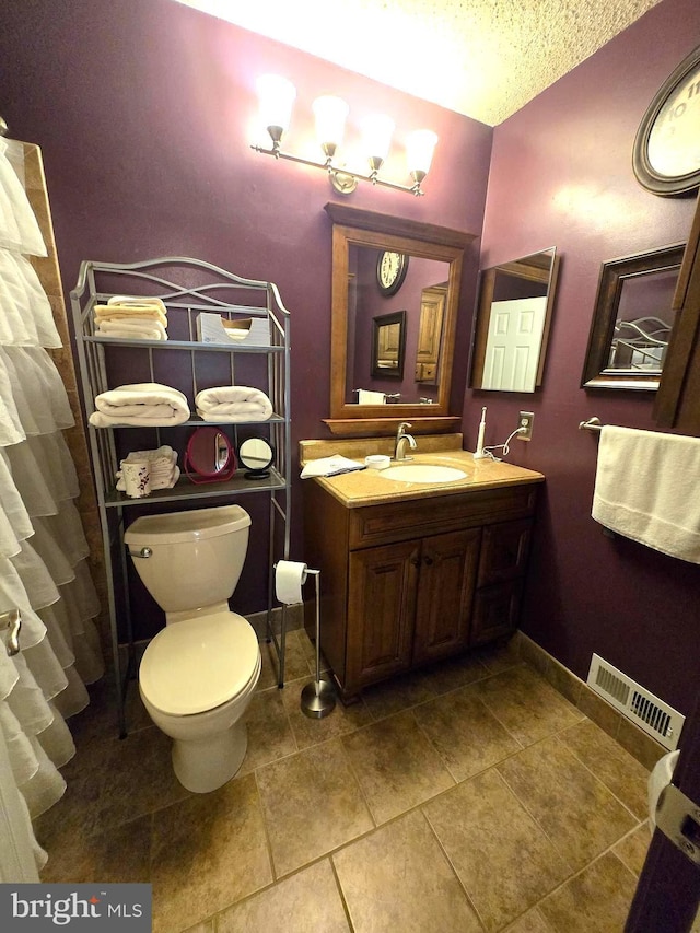 72 Cheverny Ct, Trenton, NJ 08619