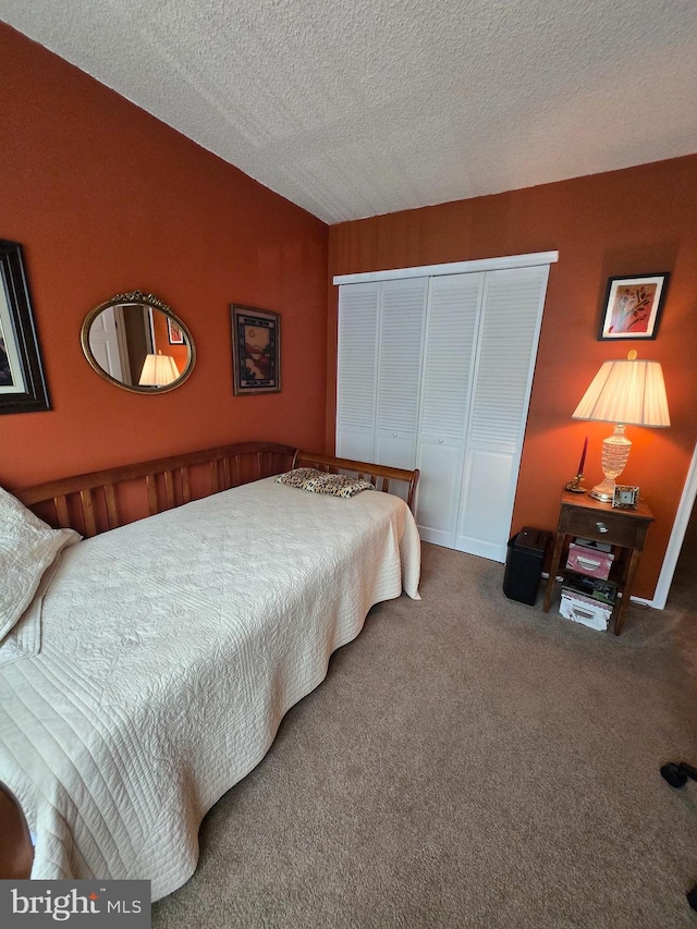 72 Cheverny Ct, Trenton, NJ 08619