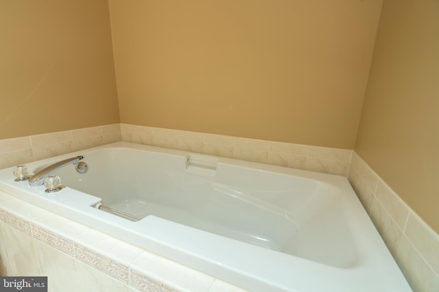 102 Warwick Way N, Wales, PA 19454 - full bathroom with a garden tub