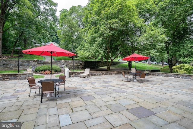7900 Old York Rd Unit 704-B, Elkins Park, PA 19027 - view of patio / terrace featuring outdoor dining area