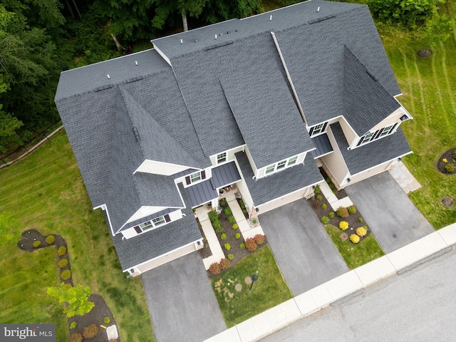 233 W Ponds Edge Dr, Media, PA 19063 - view from above of property