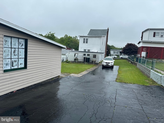409 S Balliet St, Frackville, PA 17931 - view of asphalt road