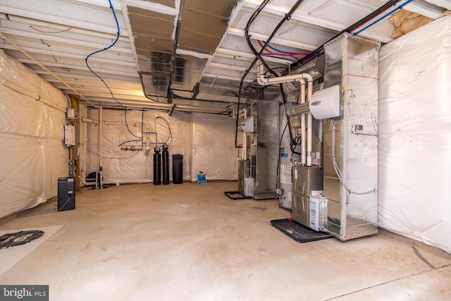 2038 Morgan Creek Dr, Quakertown, PA 18951 - unfinished below grade area with heating unit