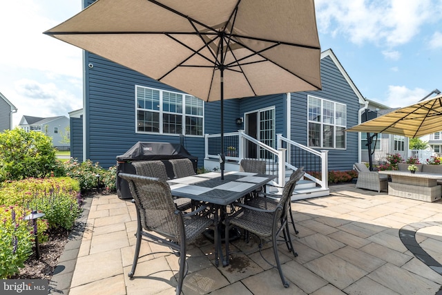 2038 Morgan Creek Dr, Quakertown, PA 18951 - view of patio / terrace featuring outdoor dining area