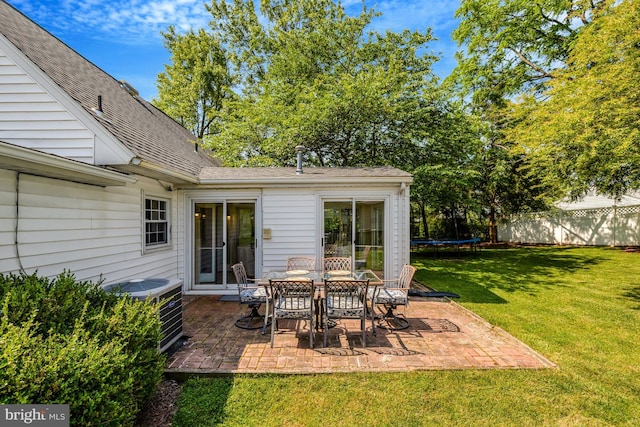 4212 Penner Ln, Fairfax, VA 22033 - view of patio featuring a trampoline