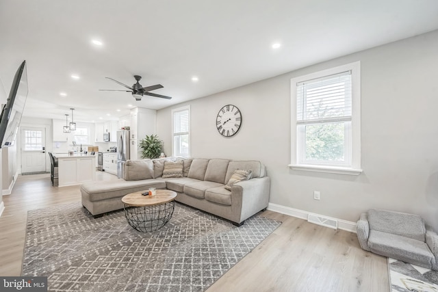 330 Date St, Warminster, PA 18974 - living room with baseboards, a ceiling fan, light wood finished floors, and recessed lighting