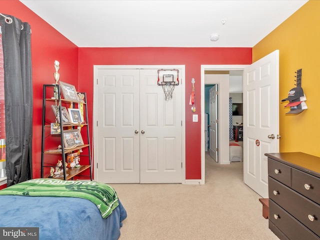 1419 Ramblewood Dr, Emmitsburg, MD 21727 - bedroom with light colored carpet and a closet
