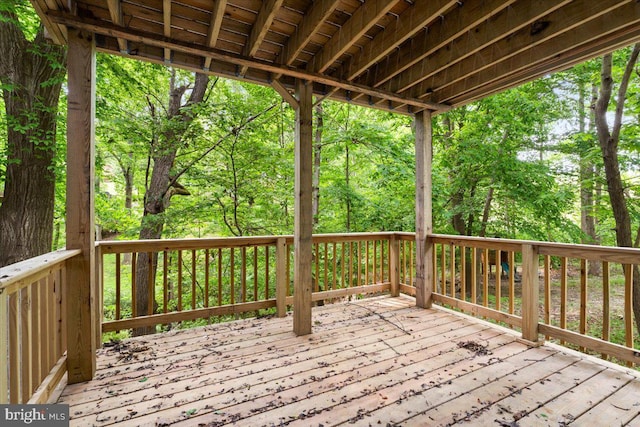 6816 Balmoral Ct, New Market, MD 21774 - view of wooden terrace