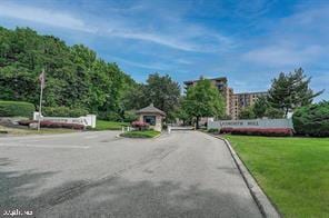 666 W Germantown Pike Unit 1706, Plymouth Meeting, PA 19462 - view of asphalt road with curbs