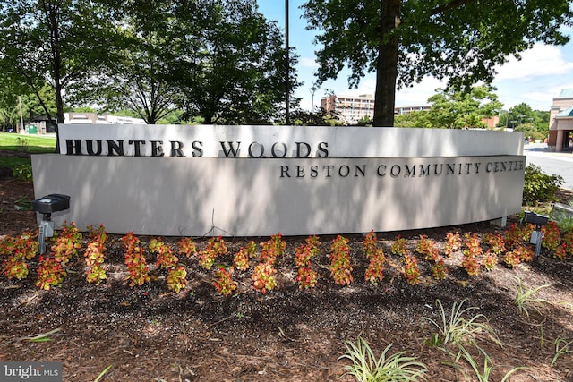 11839 Shire Ct Unit 31D, Reston, VA 20191 - view of community / neighborhood sign