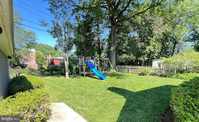 6206 Pinehurst Rd, Baltimore, MD 21212 - view of yard featuring a playground
