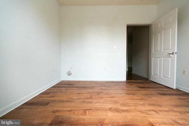 1115 Halifax Pl, Hamilton, NJ 08619 - empty room featuring wood finished floors and baseboards