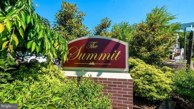 7205 Hilltop Dr Unit 95, Brookhaven, PA 19015 - view of community / neighborhood sign
