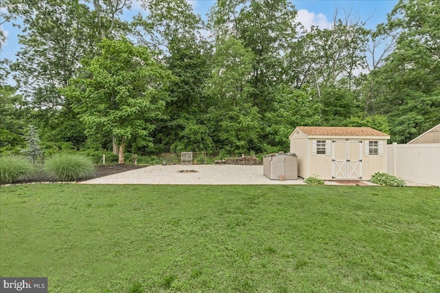 12 Woodlawn Ave, Newfield, NJ 08344 - view of yard with a shed