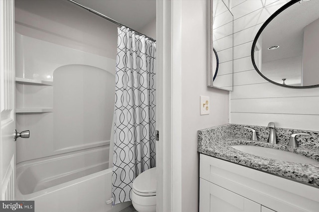 39770 E Sun Dr Unit 125, Fenwick Island, DE 19944 - full bath with vanity and shower / tub combo with curtain