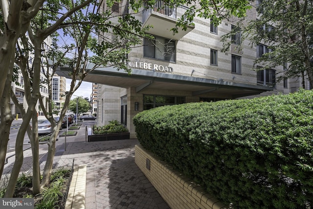 851 N Glebe Rd Unit 1103, Arlington, VA 22203 - view of building exterior