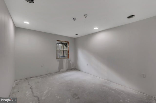 3115 Sparrow Ct, East Stroudsburg, PA 18302 - spare room with recessed lighting and fire sprinkler in ceiling