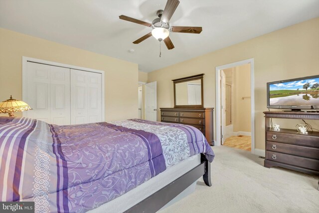 118 Connecticut Ave, Sinking Spring, PA 19608 - bedroom featuring a closet, baseboards, carpet, a ceiling fan, and ensuite bathroom