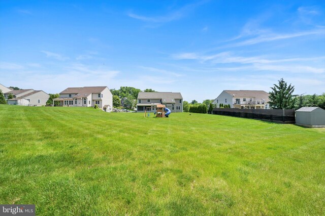 118 Connecticut Ave, Sinking Spring, PA 19608 - view of yard featuring a residential view