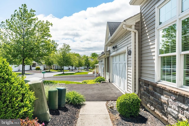 5529 Briar Ln, Whitehall, PA 18052 - view of yard
