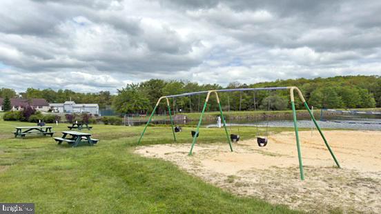 109 Knob Ct, Albrightsville, PA 18210 - community playground featuring a lawn