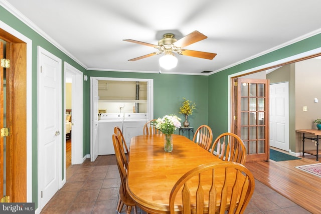3 Cove Ct, Stafford, VA 22554 - tiled dining space with washer and clothes dryer, ceiling fan, crown molding, and baseboards