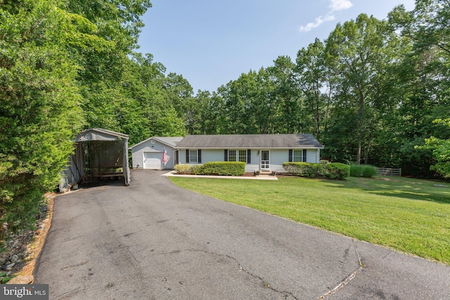 3 Cove Ct, Stafford, VA 22554 - single story home with driveway and a front lawn