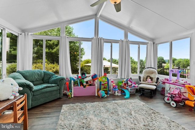 404 Clover Rd, Etters, PA 17319 - sunroom with lofted ceiling and wood finished floors