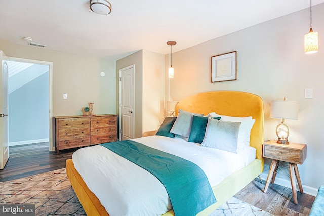 726 Harmony Orchard Rd, Front Royal, VA 22630 - bedroom featuring wood finished floors and baseboards